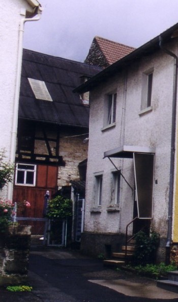 Doppelhaushälfte